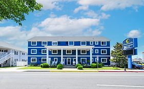 Commander Beach House Hotel